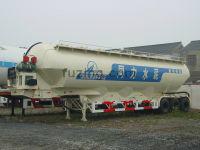 Cement tanker