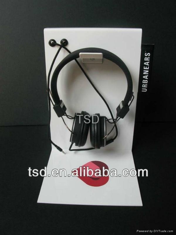 TSD-M032 Eyecatching Metal Earphone Stand/ headphone display/ headset stand   2