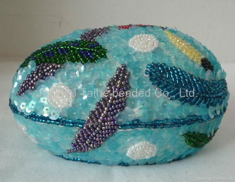 beaded easter egg 3