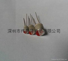 220uf/10v 固態電容