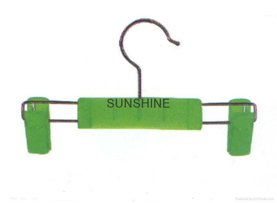 Children's Plastic Hanger 4