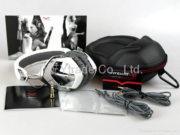 2012 New Arrival Hottest V-Moda Headphones AAA Quality Black and White Headset 2