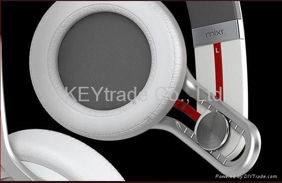 AAA Quality! 2012 Monster Beats Mixr Headphones High Performance Over Ear by Dre 5