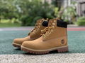 Classic Men            Boots Premium