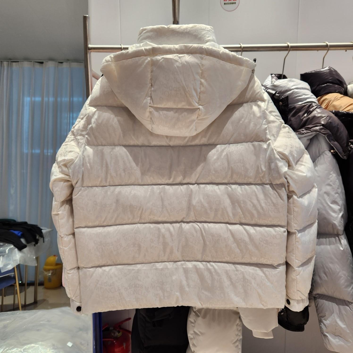         x        Unisex Down Jackets Latest         Winter Coats Free Shipping 2