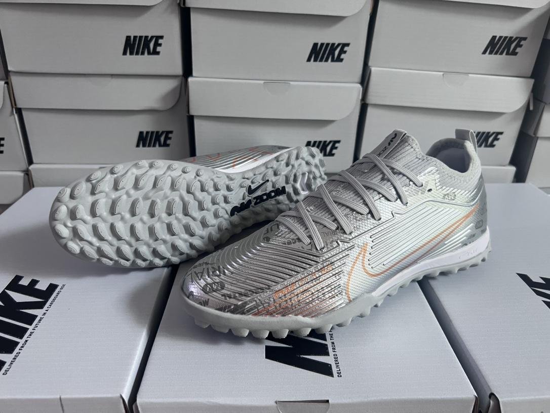 Dropshipping Men Football Shoes Silver Spiked Women Soccer Shoes Low 3