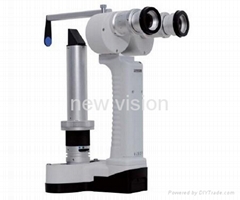 Portable slit lamp (handheld type)