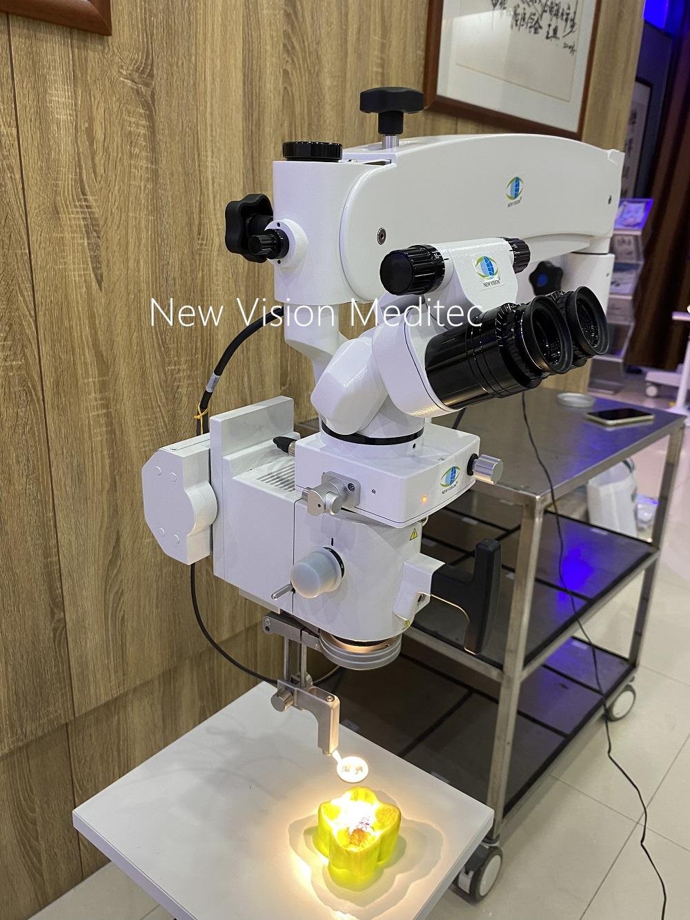 便攜式眼科培訓手朮顯微鏡 3