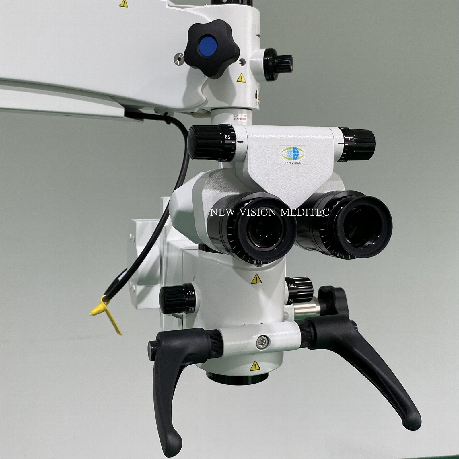 帶落地支架的便攜式眼科顯微鏡 3
