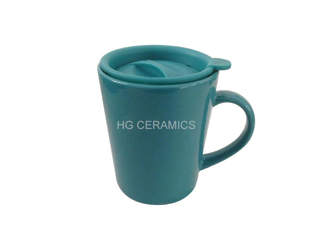 ceramic mug with Plastic lid  2