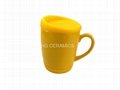 10oz coffee mug with silicone lid and bottom 