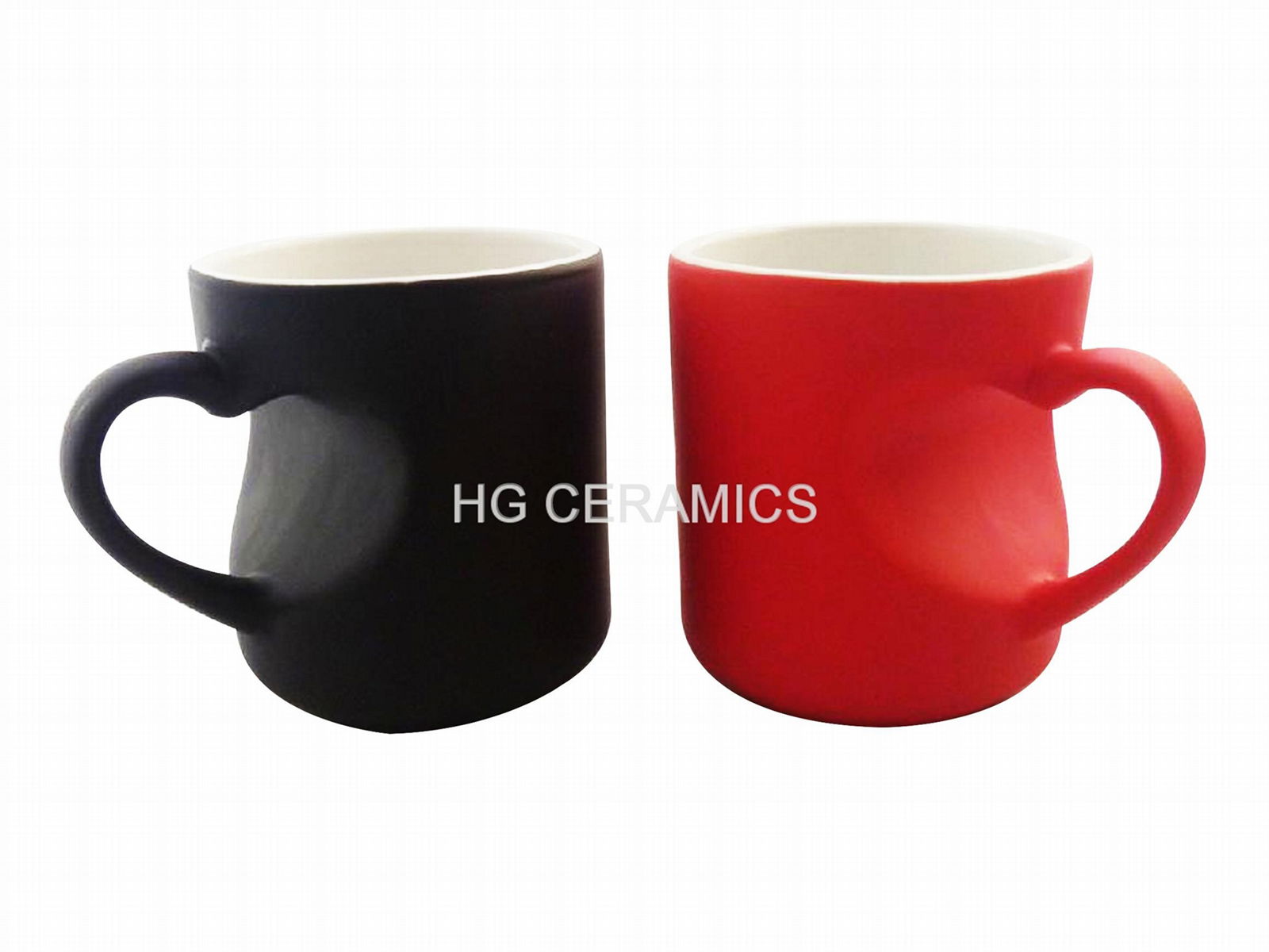 Heart shape color change mug 