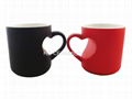 Heart shape color change mug 