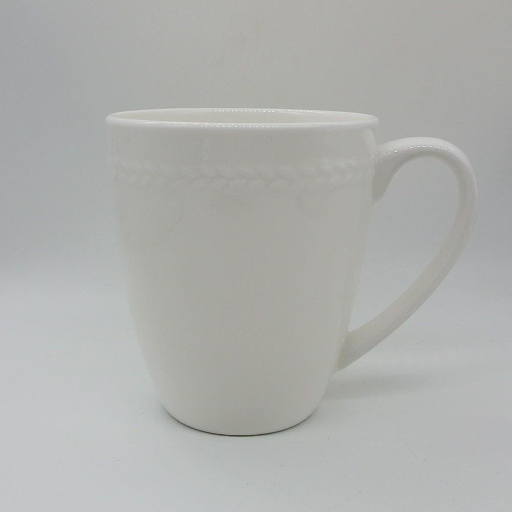400ml bone china mug with embossed dots line