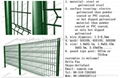 welded wire mesh fence with curves 4