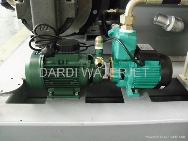 Waterjet Cutting System---Uhp System Dardi  4