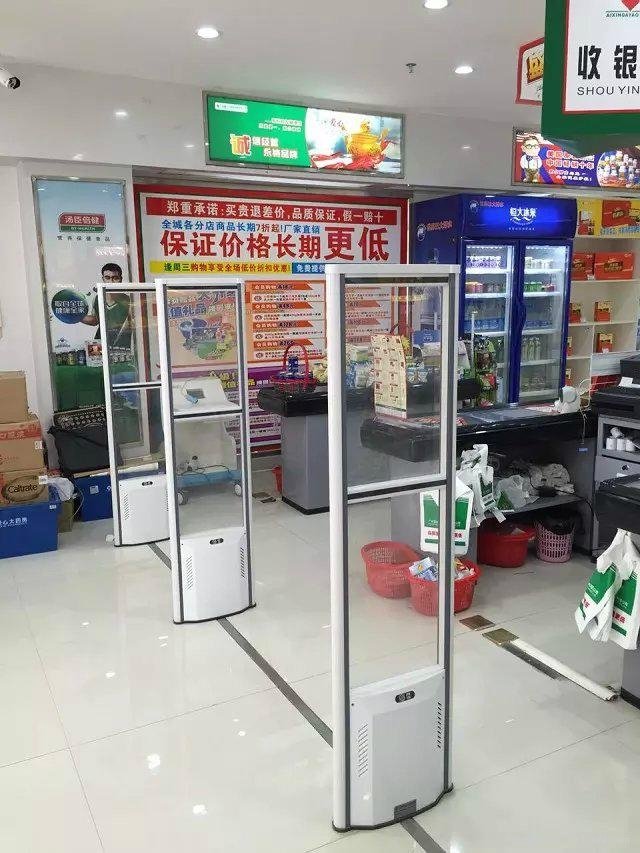 供應上海服裝超市防盜器 4