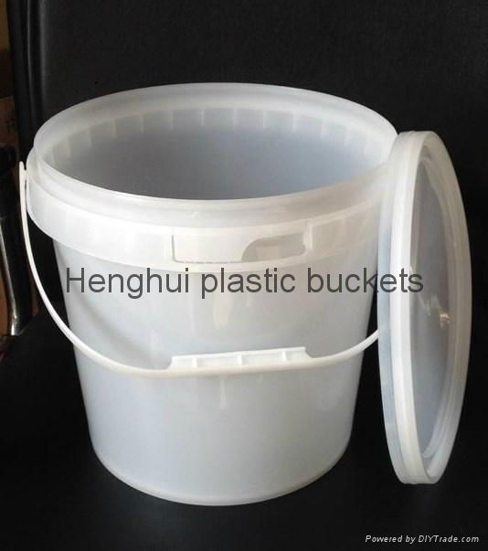 10Litre Plastic Pail 3