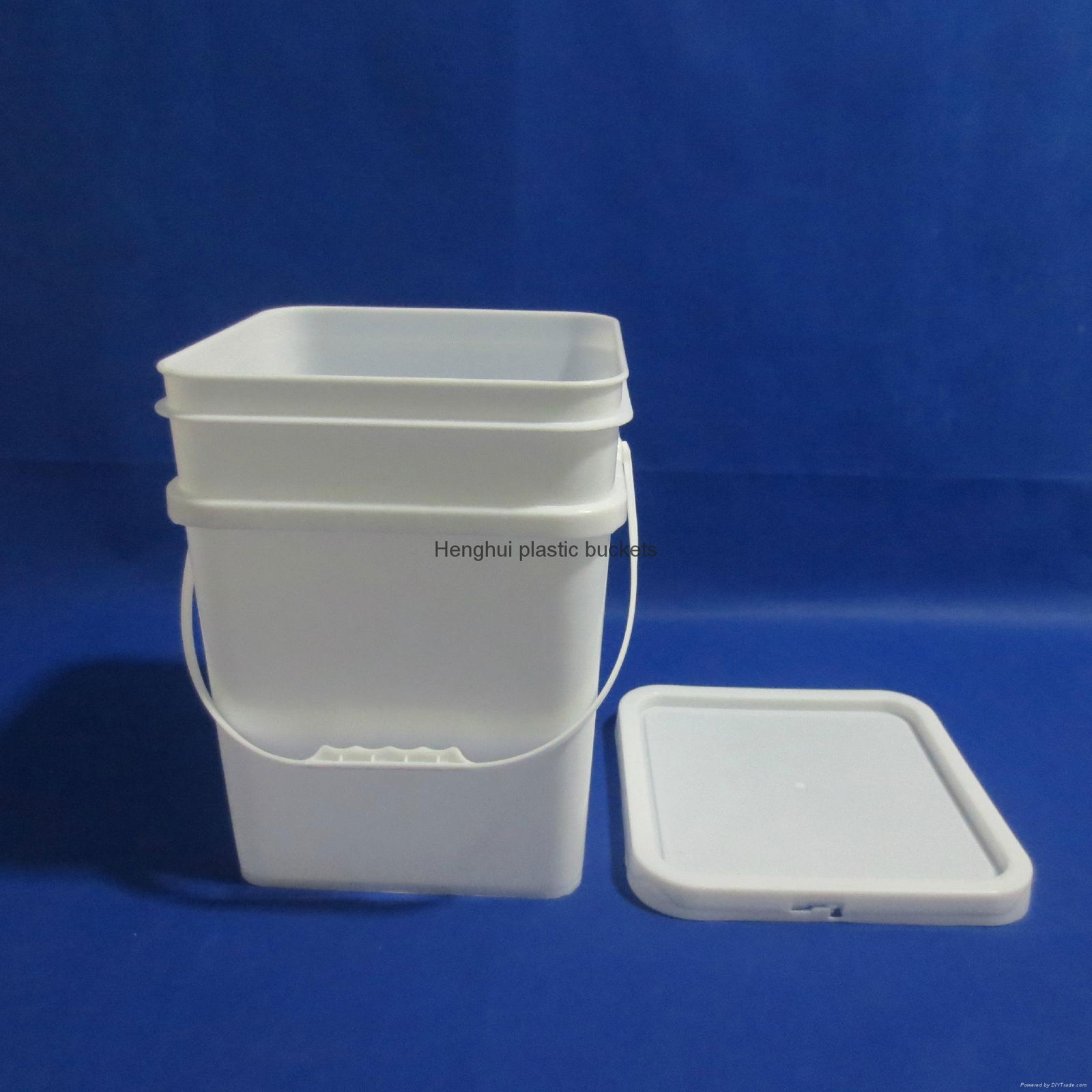 18Litre Square Pail 3