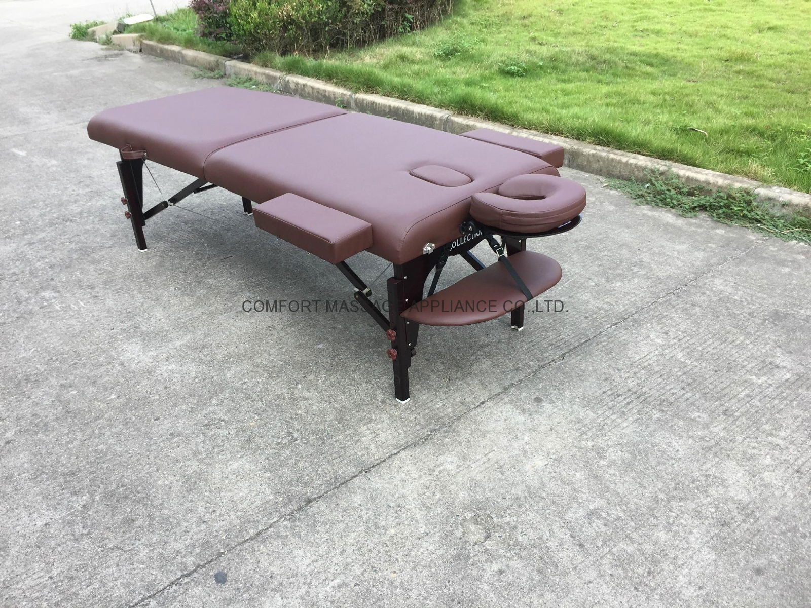 MT-007H dark-red beech portable massage table，beauty bed 2