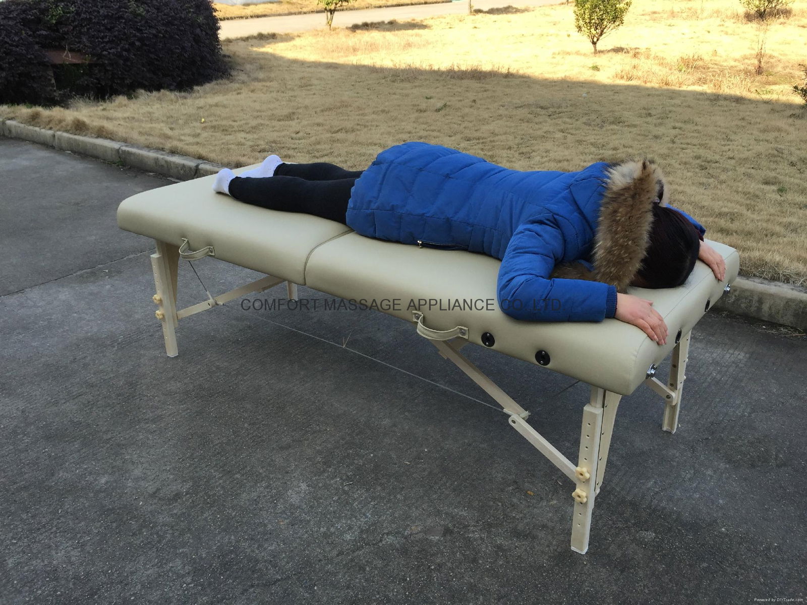 white wood massage table MT-007W popular in japan 3