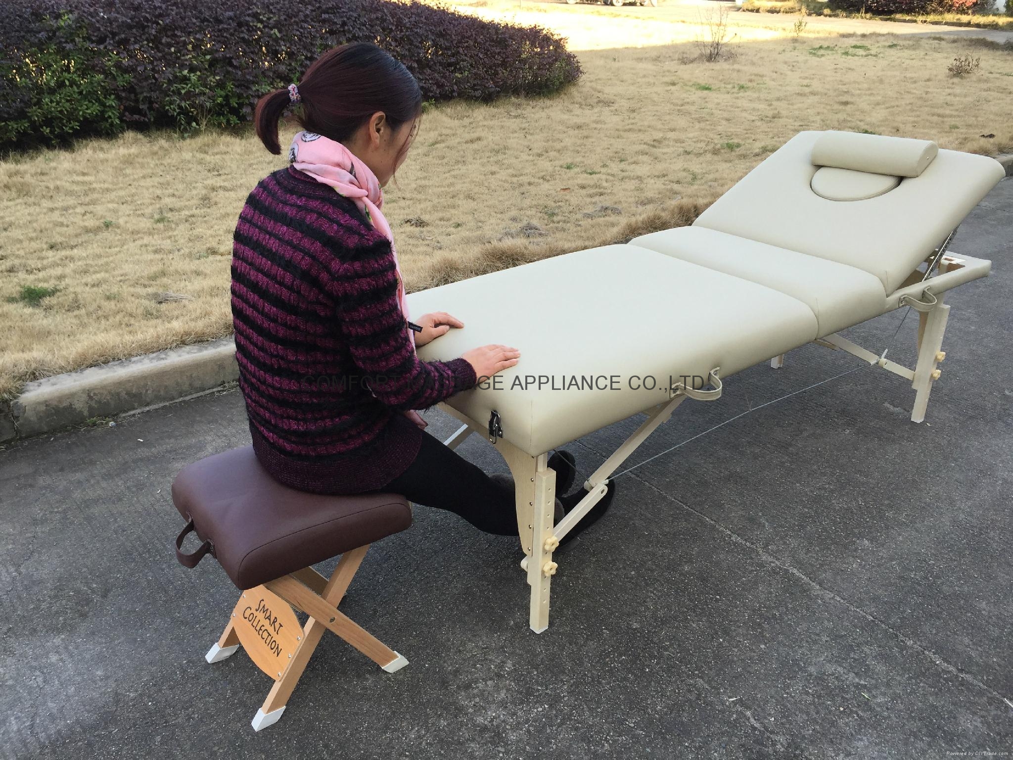 white beech massage table with adjustable backrest 5