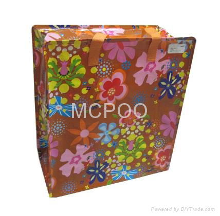 plastic shopping bag with colorful lamination