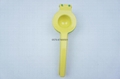 Multi-functional Lemon Squeezer Metal Alloy Citrus Squeezer  5