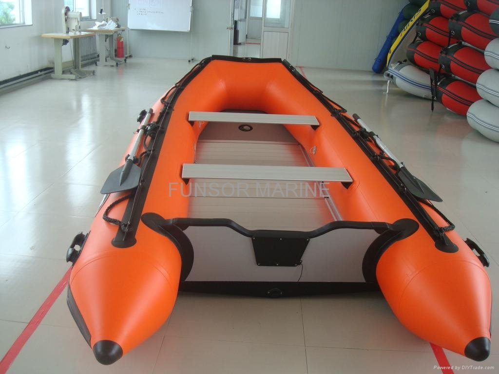 Sport Boat (D Series) 3
