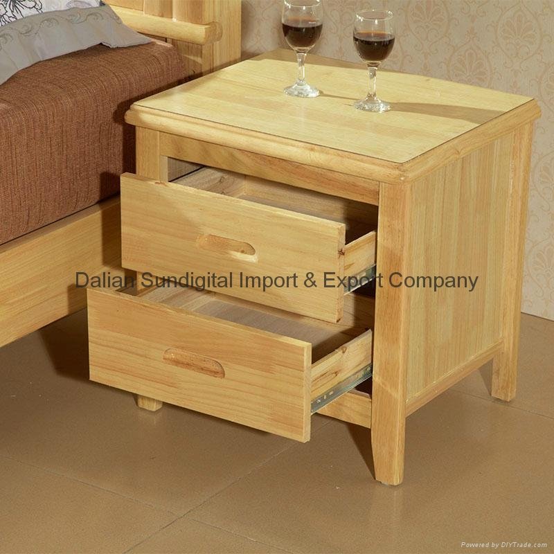 Hot selling New Nightstand Furniture Bedside Table made of Rubber Wood 3