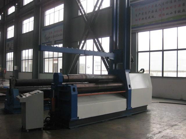 Four roller plate rolling machine