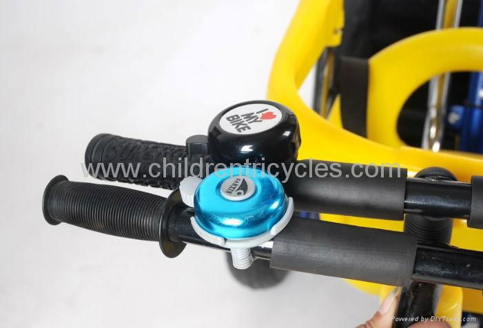 2012 New Fashion Luxury Children Tricycle 5