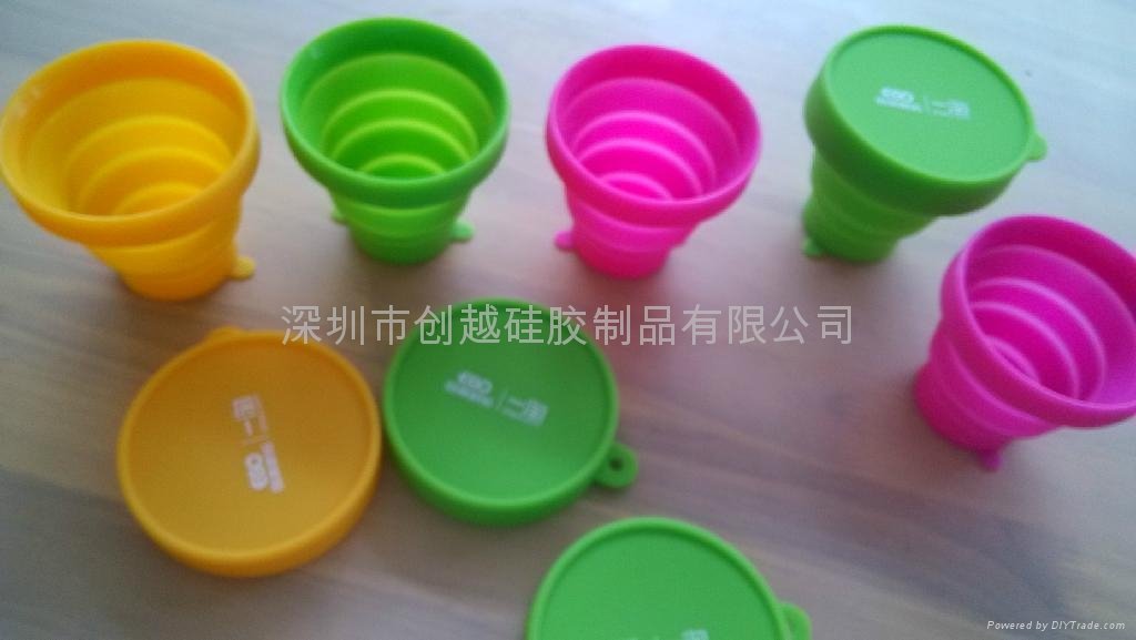 Folding silicon cup/Collapsible travel cup with lid 3
