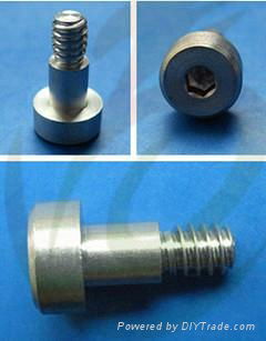 Shoulder Screw 2