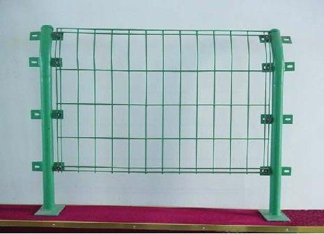 Galvanised bilateral wire mesh fence