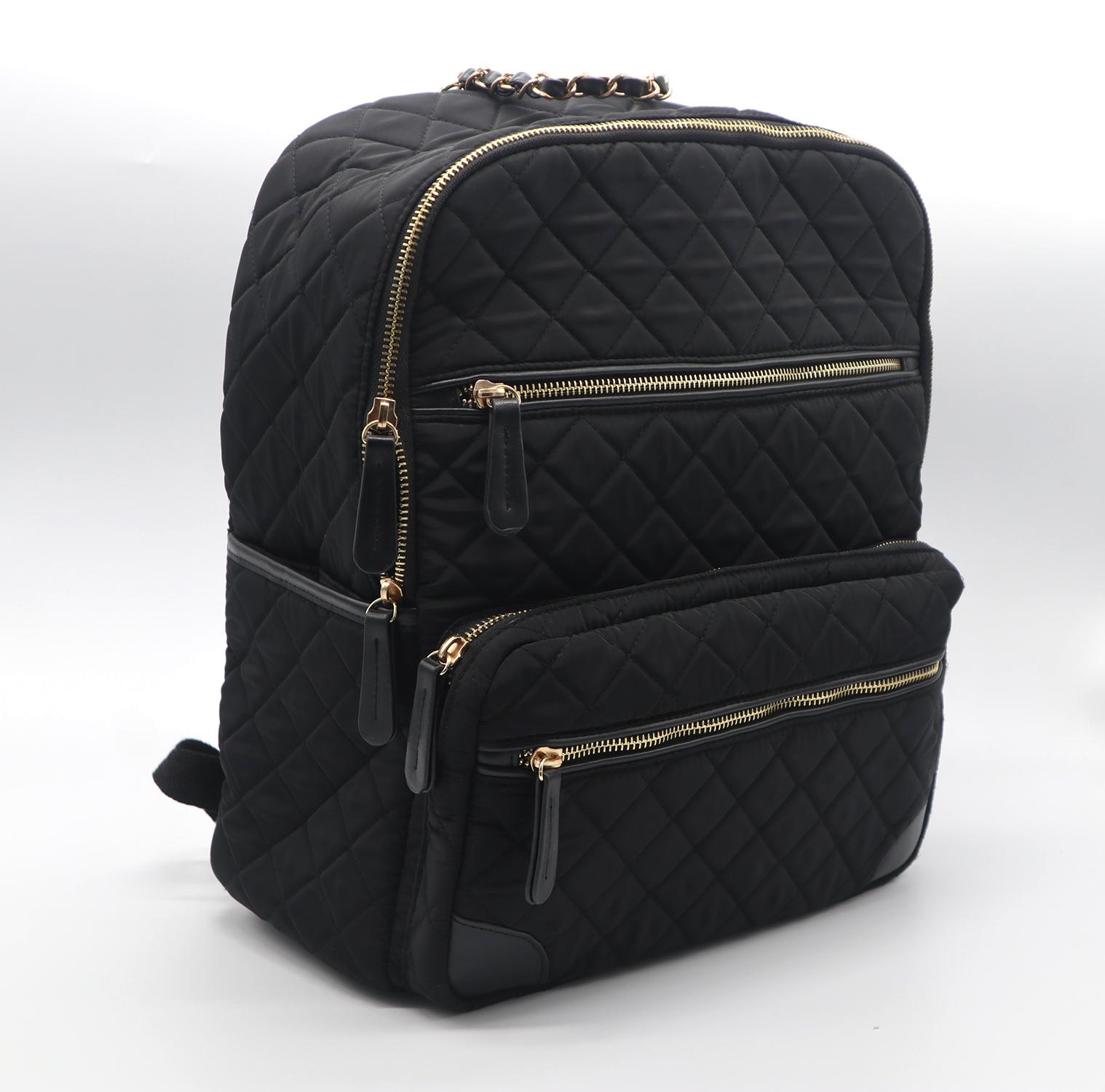 Trend beauty nylon quilted medium women backpack in black colour   2