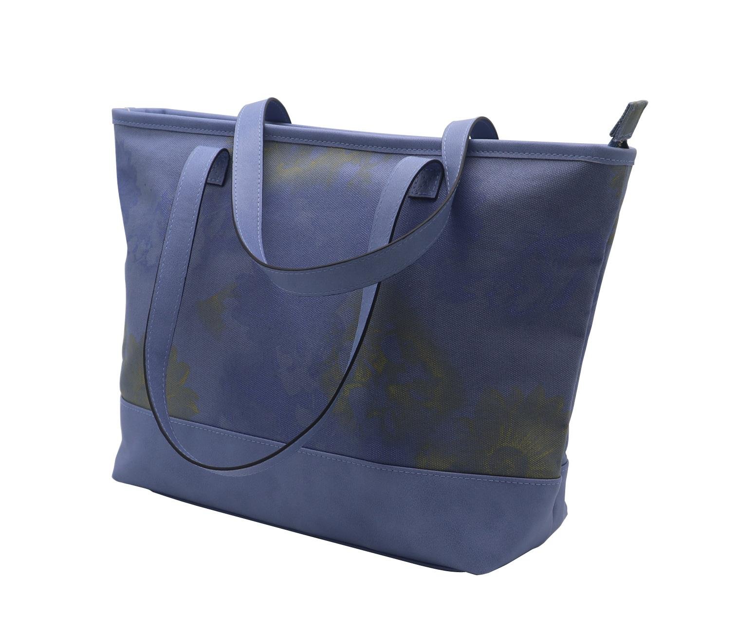 Daisy prints 16oz canvas beauty women tote bag in smog blue  3