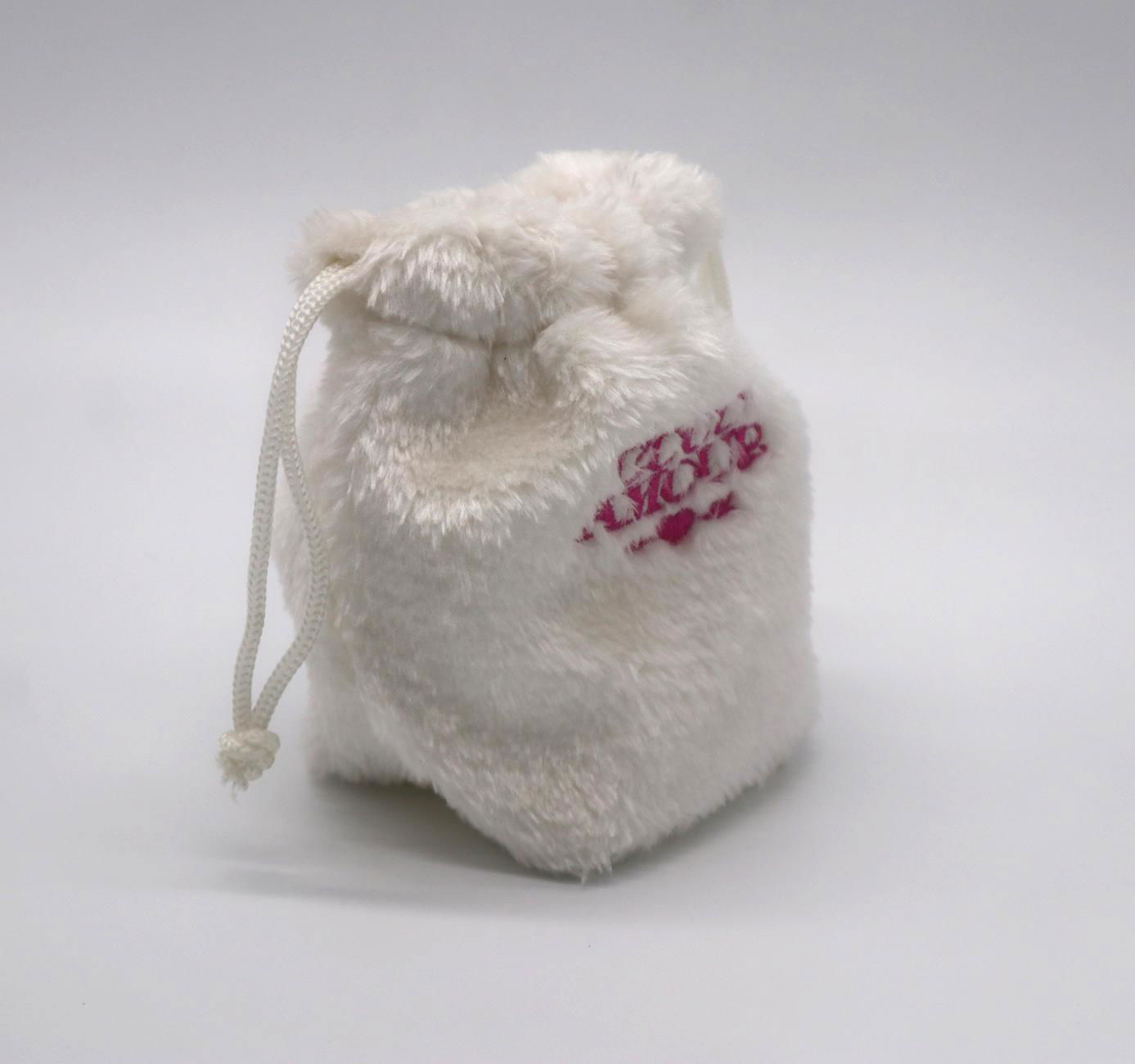 Fake fur lovely small drawstring bag in white with embroidery logo on front  3