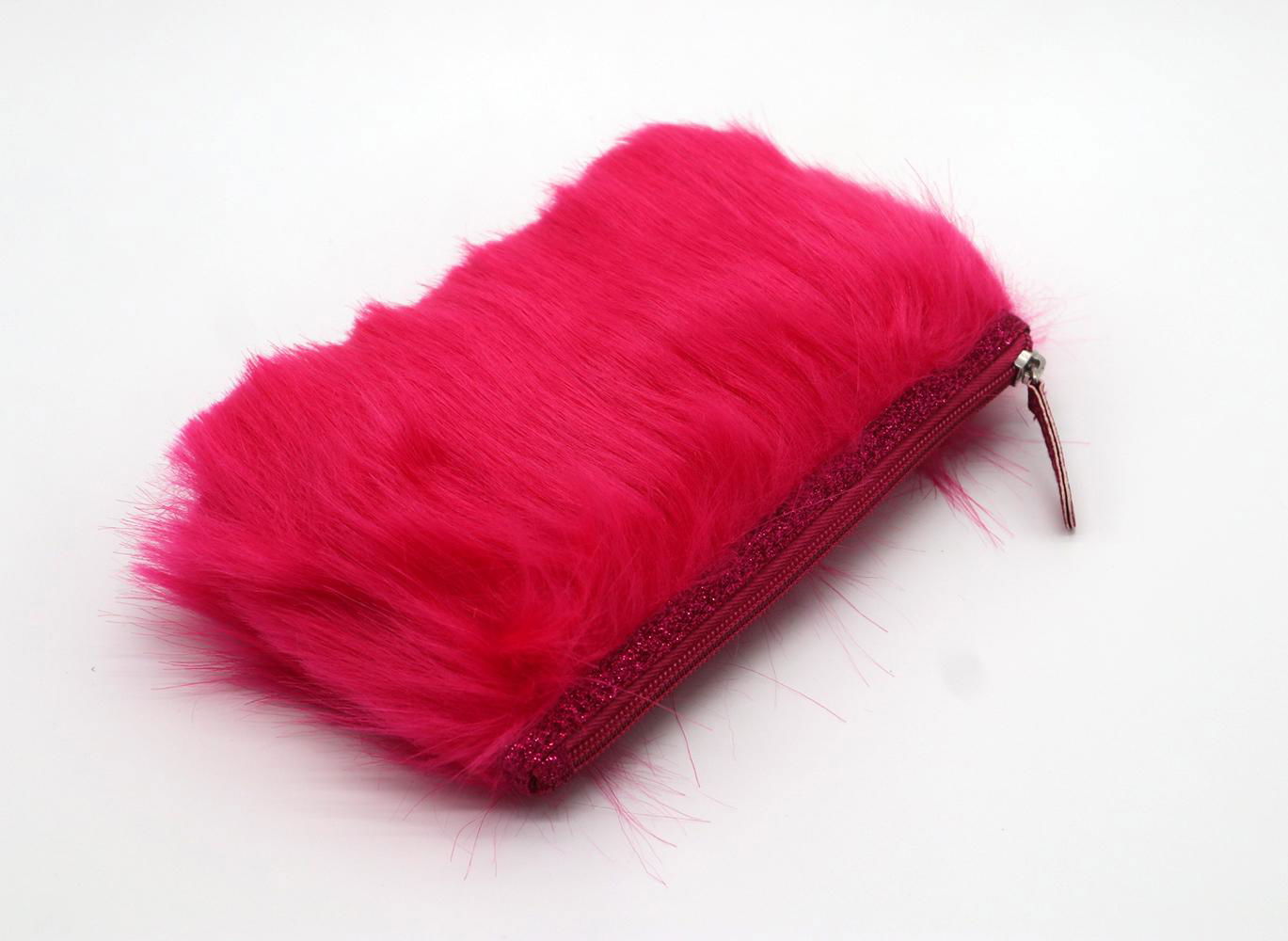 Fake fur cute lady makeup bag pink color with glitter band at top 3