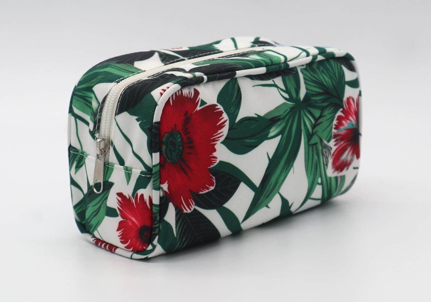 Polyester promotion gift beauty women cosmetic bags with full prints  3
