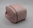 PU cross pattern beauty lady cosmetic case with handle in light pink color  4