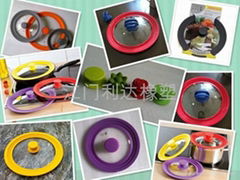 Universal silicone glass lid