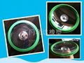 Camber glass lid with silicone rim