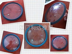 C type glass lid with silicone rim