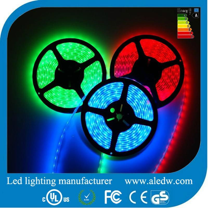 5050SMD Led flexible strip light 60leds/m 4