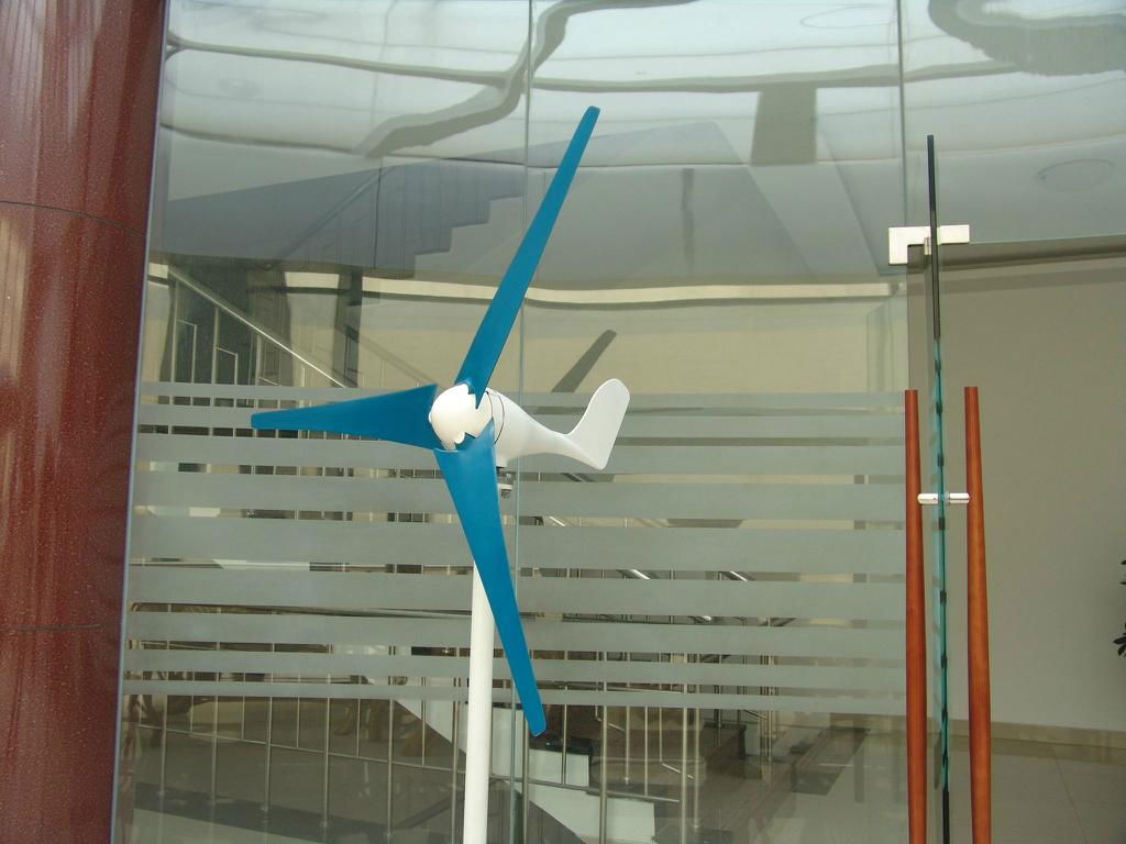  s 100 model wind turbine  3