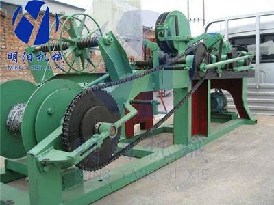 Professional Barbed Wire Mesh Machine