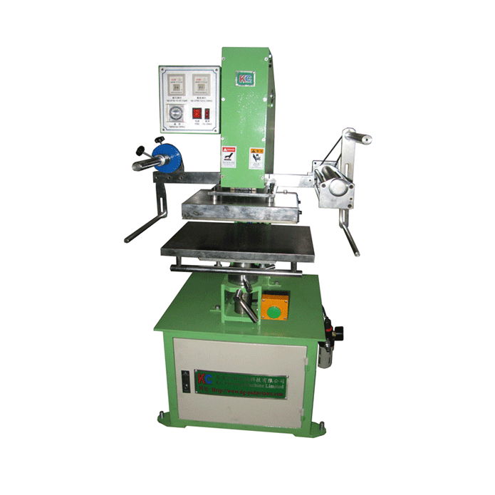 Easy operation Plastics components hot stamping machine