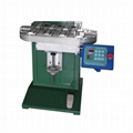 Plain screen printing machine with pneumatic conveyor