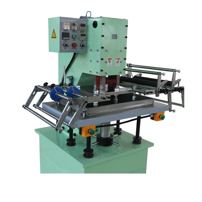 Hot stamping machine with two sets foil collecting device 5